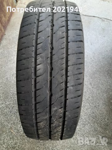Продава една гума 205 65 16С,бус, снимка 2 - Гуми и джанти - 50221768