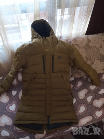 МЪЖКО ЯКЕ ПАРКА NIKE NSW DOWN FILL PARKA OLIFIA / BLACK NIKE, снимка 2 - Якета - 53061128