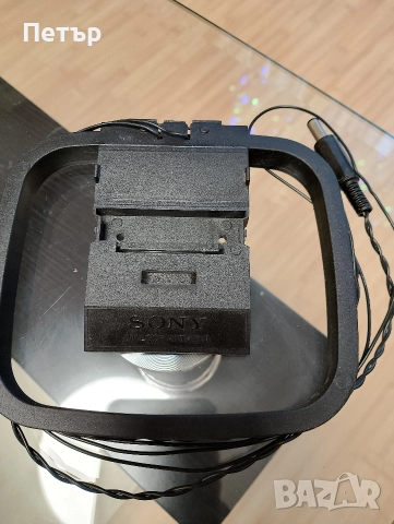 Продавам оригинална FM антена за дигитален тунер Sony