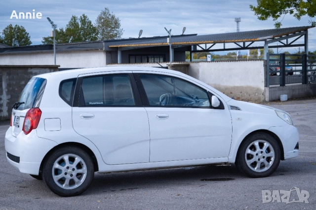 Chevrolet Aveo 2008, снимка 5 - Автомобили и джипове - 51991047