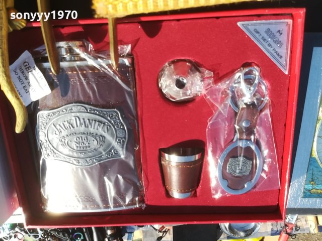 НОВ КОМПЛЕКТ-JACK ЗА ПОДАРЪК 1510231024, снимка 4 - Колекции - 42568924