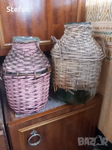 Стари плетени буркани