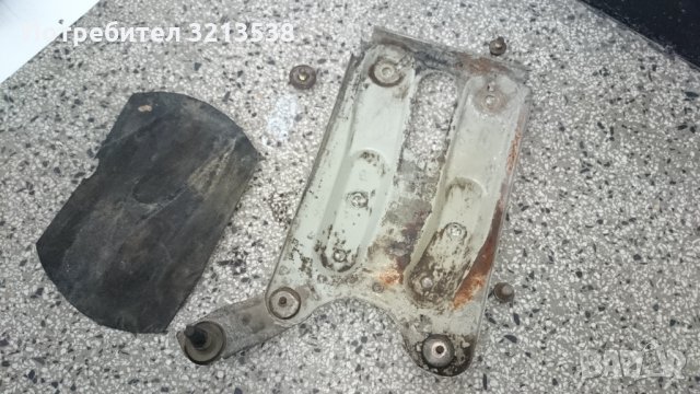 Части Волво 460/440 лайсна фар, датчици, стойка акумулатор, снимка 7 - Части - 34587035