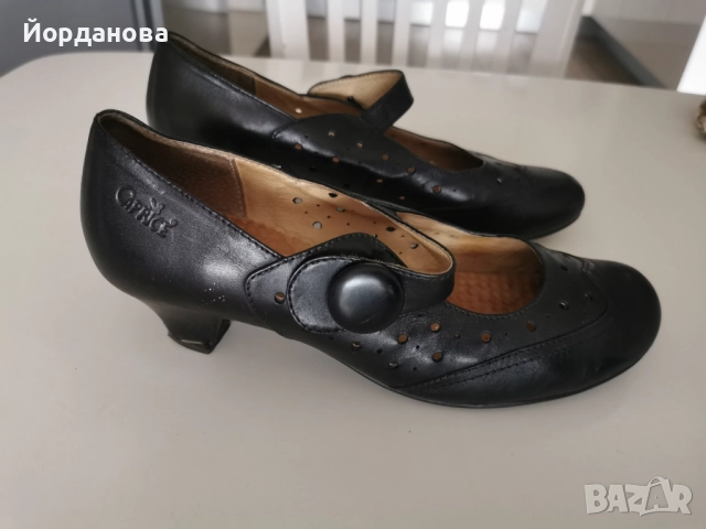 Дамски обувки 