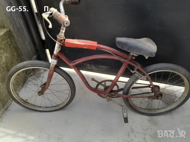 Стар детски велосипед