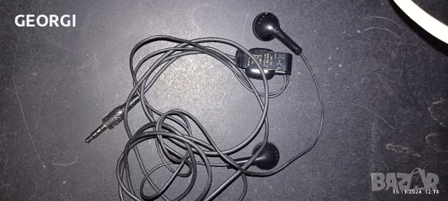 зарядно за кола и слушалки ретро , снимка 4 - Слушалки и портативни колонки - 48012293