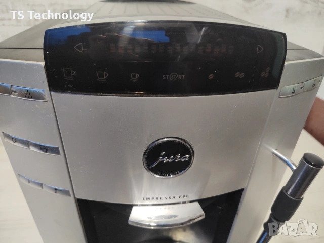 ГАРАНЦИЯ ! JURA Impressa F90 Touch/ Кафеавтомат - робот, снимка 5 - Кафемашини - 53039020