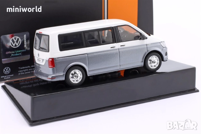 Volkswagen VW T6 Bus Multivan 2017 - мащаб 1:43 на IXO models нов PVC дисплей-кейс, снимка 5 - Колекции - 52323652