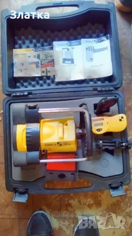 Акумулаторен винтоверт Девалт Ударен винтоверт DEWALT, с нивелир и куфар. Продавам и бормашини, зеге, снимка 8 - Винтоверти - 41721468