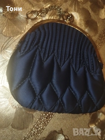 Нова Дамска Малка Чанта , снимка 6 - Чанти - 53358693
