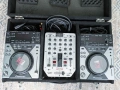2x плеъра Pioneer CDJ-400 + миксер Behringer VMX 200 + кейс + кабели, снимка 2