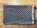Шал Louis Vuitton, снимка 2