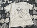 Бяла тениска с космически кораб 