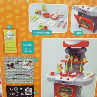 Детска кухня , снимка 5 - Играчки за стая - 38926831