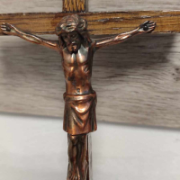 Дървен кръст разпятие Исус Христос, снимка 5 - Антикварни и старинни предмети - 44649360
