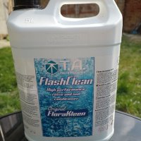 Flora Kleen/Flash Clean 5L - изчистващ разтвор, снимка 1 - Тор и почвени смеси - 39843079