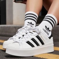 adidas SUPERSTAR BONEGA - страхотни дамски маратонки КАТО НОВИ БЕЗУПРЕЧНИ 39 1/3, снимка 1 - Маратонки - 44183885