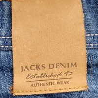 Jacks дънкови бермуди , снимка 3 - Къси панталони - 41698568