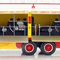 Моделче на цирков камион Bernard 28, в мащаб 1:43, снимка 3 - Колекции - 33484508