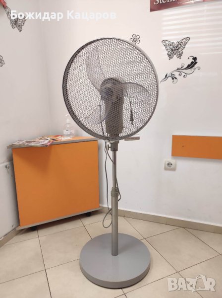 Вентилатор с три скорости  и осцилация консумация 48w, диаметър на перката 40 см., снимка 1