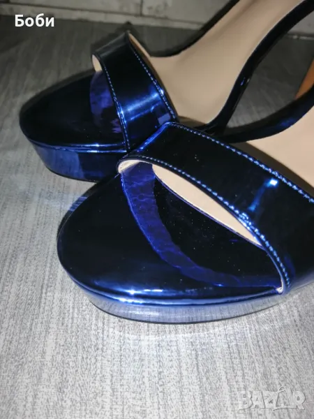 Сандали на ток, снимка 1