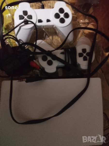 конзола с 300 ретро игри, снимка 1