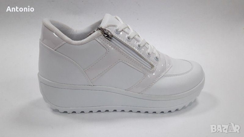 Дамски спортни обувки 2753 в бяло, снимка 1