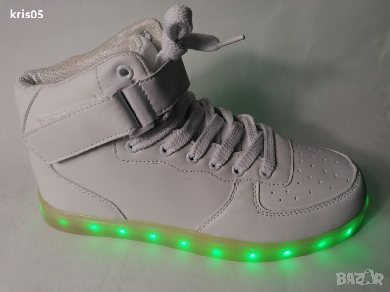 Юношески маратонки светещи маратонки с USB ЗАРЯДНО ., снимка 1