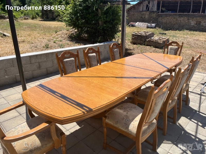 Трапезна маса със осем стола , снимка 1