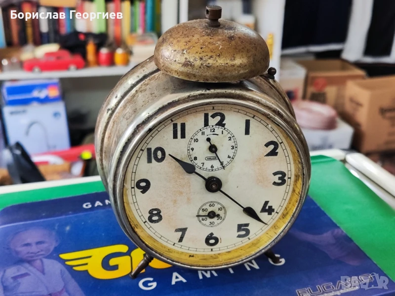 Стар будилник Haller, снимка 1