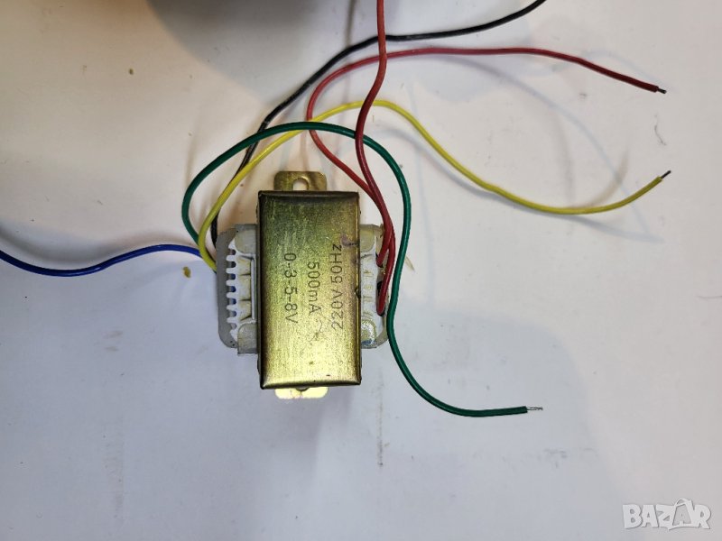 Трансформатор, захранване  3,5,8 волта  - 0,5  ампера, снимка 1