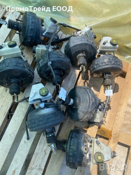 Серво усилвател спирачна помпа Мерцедес Ц клас Mercedes w203 C-class C220 A0054304730, снимка 1