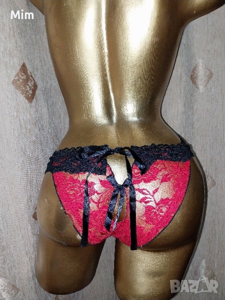 М Червена дантелена бикина с черни пандели, снимка 1