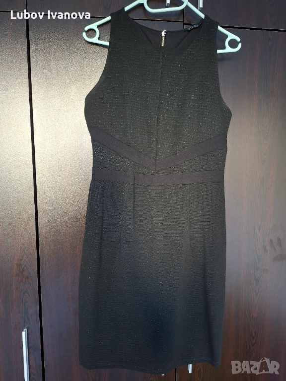 Черна рокля по тялото, снимка 1