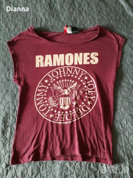 (ЛОТ) Дамски рок/пънк тениски, размер S - RAMONES, снимка 1