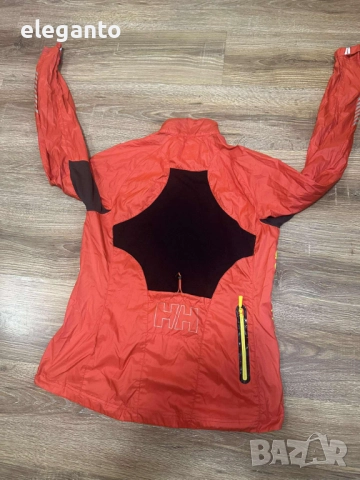 Дамска ветровка Helly Hansen Training Running Windrunner Jacket , L размер, снимка 5 - Якета - 51625161
