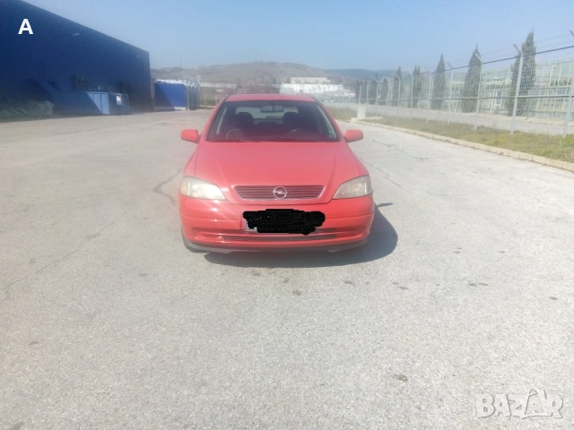 Opel Astra 1.6, снимка 2 - Автомобили и джипове - 52318534