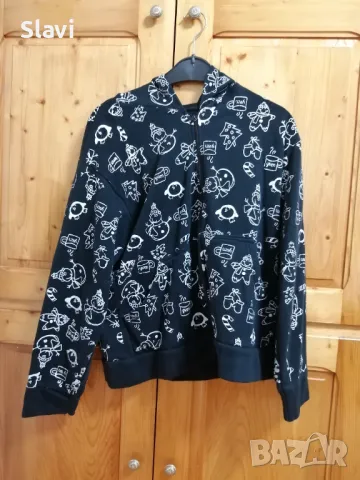 празничен суитшърт