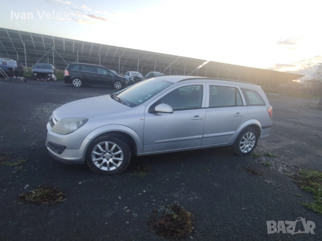 Опел Астра Х 1.7 цдти 101к.с 2005г НА ЧАСТИ/Opel Astra H 1.7CDTI 101ks, снимка 4 - Автомобили и джипове - 51827850