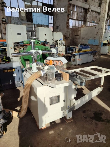 фреза с циркуляр карета и 4 ролков подавател SCM, снимка 12 - Други машини и части - 53638110