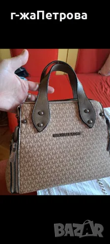 Бежова чанта Michael Kors, снимка 5 - Чанти - 47807180