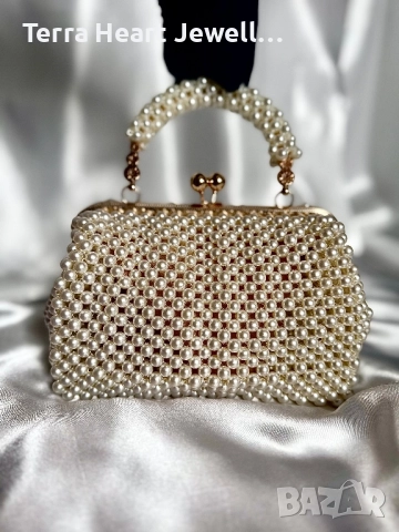 Дамска чанта и перли и метална рамка , снимка 2 - Чанти - 52502151