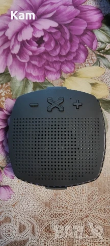 Чисто нова блутут колонка.