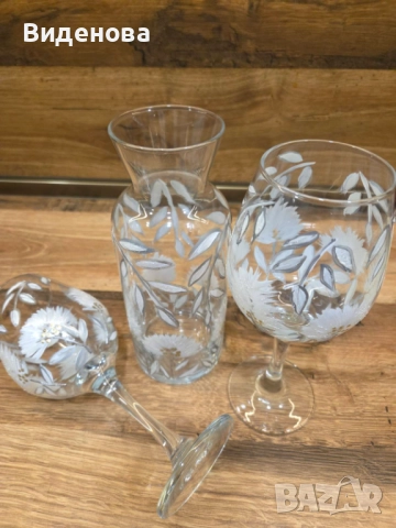 Предлагам за продажба ръчно рисуван сет гарафа и чаши за вино, снимка 3 - Коледни подаръци - 52724125