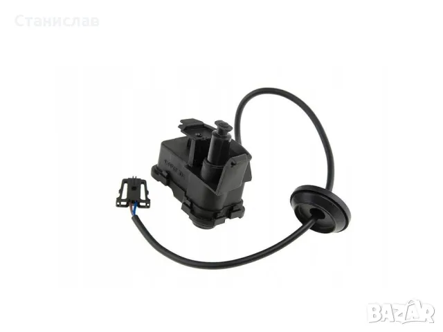 VW Jetta A6 Моторче за заключване на резервоар