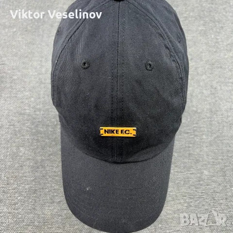 Nike FC Черна Шапка С козирка Лятна One Size Ретро, снимка 2 - Шапки - 56084768