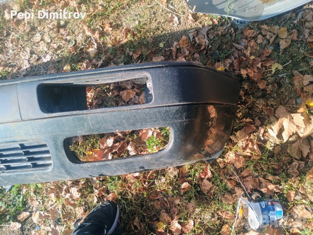 Предна броня Ауди 80 б4 ,audi 80 b4, снимка 2 - Части - 52120890