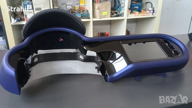 Табло за Renault Twingo III 682485011R, снимка 3 - Части - 52879580