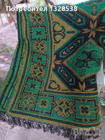 Вълнен килим, снимка 2 - Килими - 52400797
