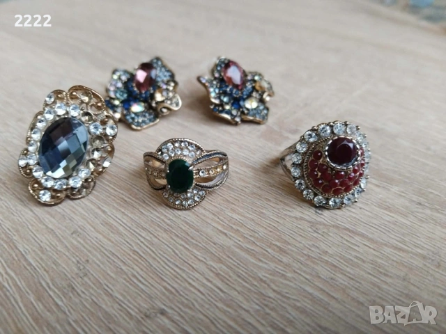 Комплект бижута с камъни, снимка 8 - Бижутерийни комплекти - 53113045